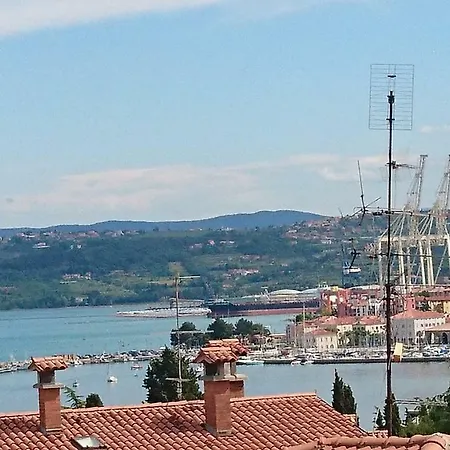 Apartment Vladka Koper